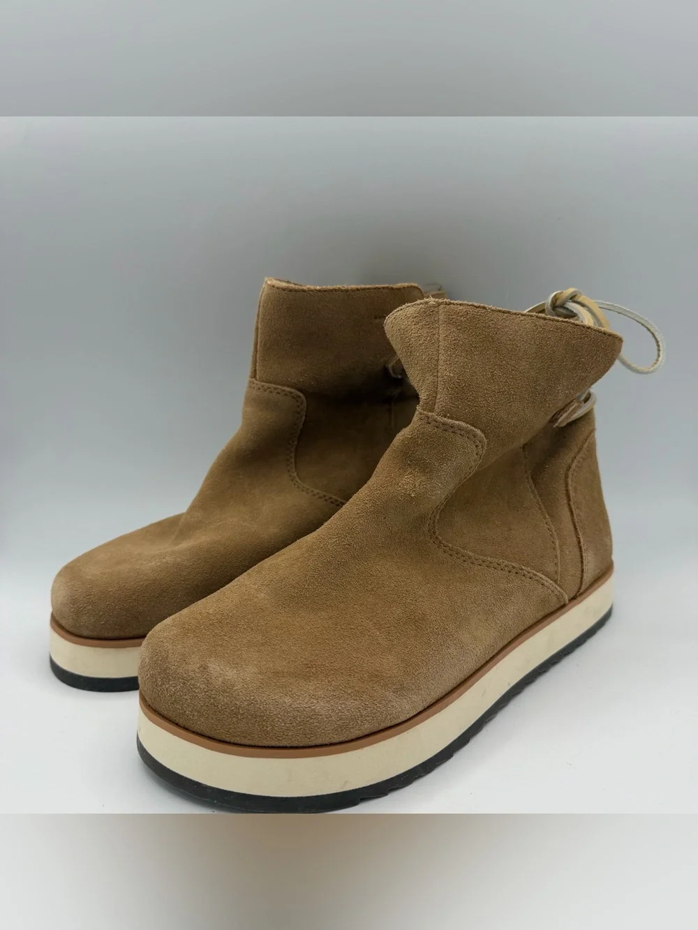Merrell Juno Bluff Polar Ankle Snow Boots Womens Size 7.5 Beige Suede Waterproof